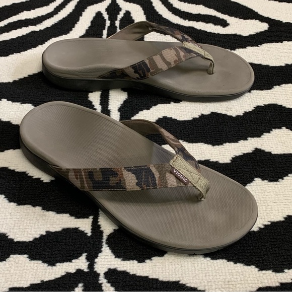Vionic Islander Toe Post Sandal Flip Flop in Camo Size 10 - Picture 7 of 16